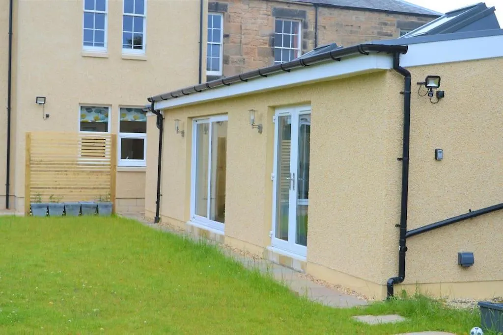 Wardie Garden Cottage Эдинбург 0*,